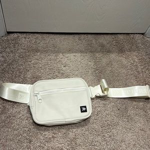 Thread wallets Fanny pack